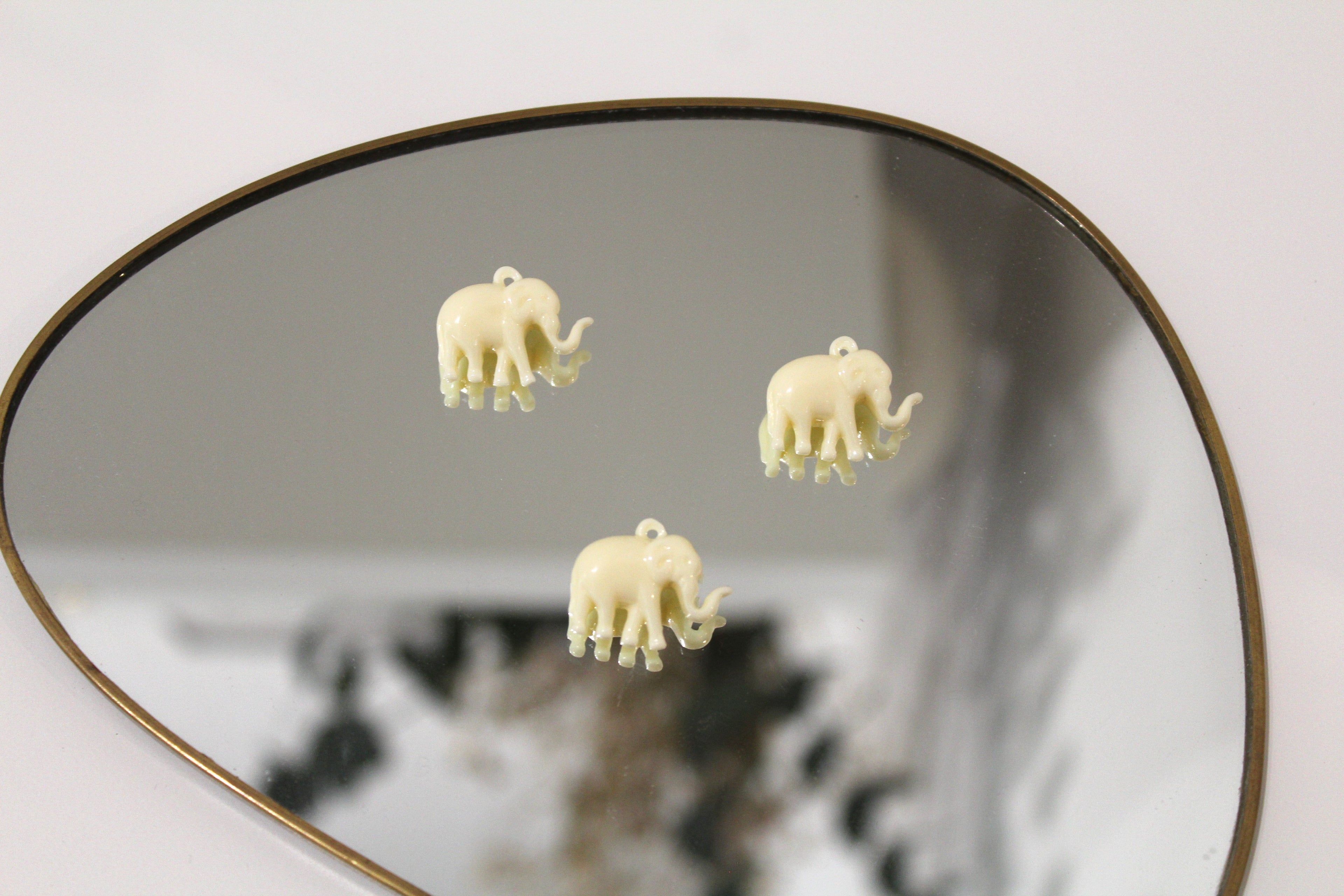 CHARM ELEFANTE